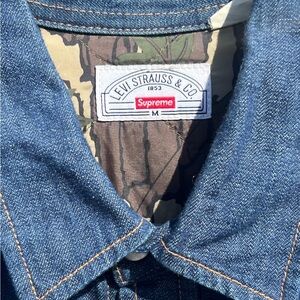 Supreme x Levi Strauss & Co. Denim Jacket